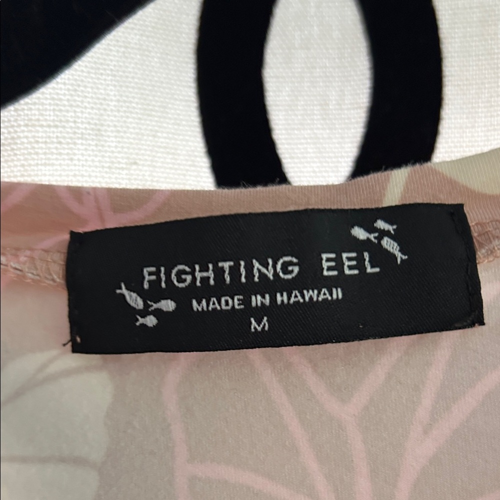 Fighting Eel Pink and Cream Kalo Print Blouse - Picture 2 of 4
